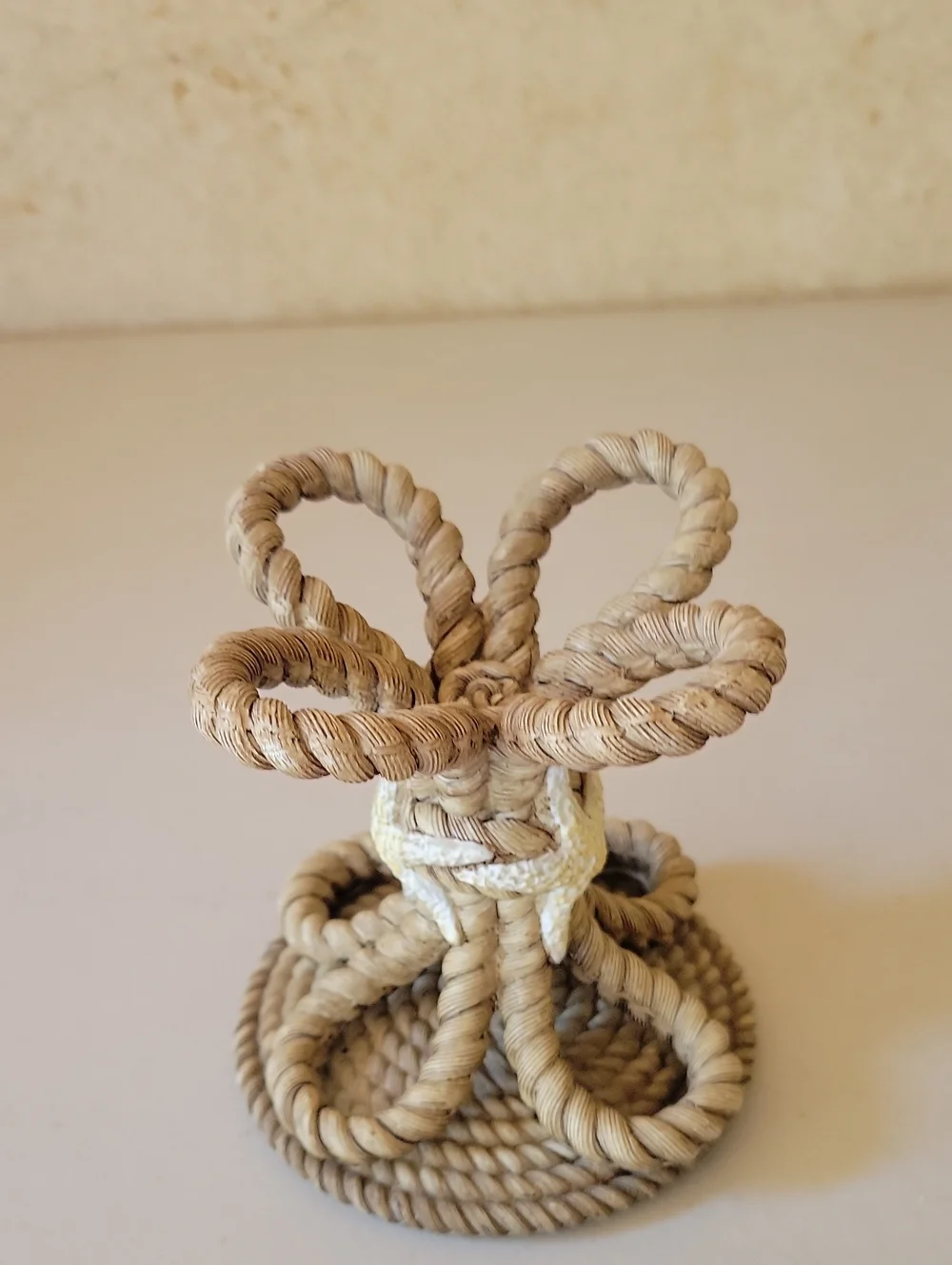Beachcomber Toothbrush Holder